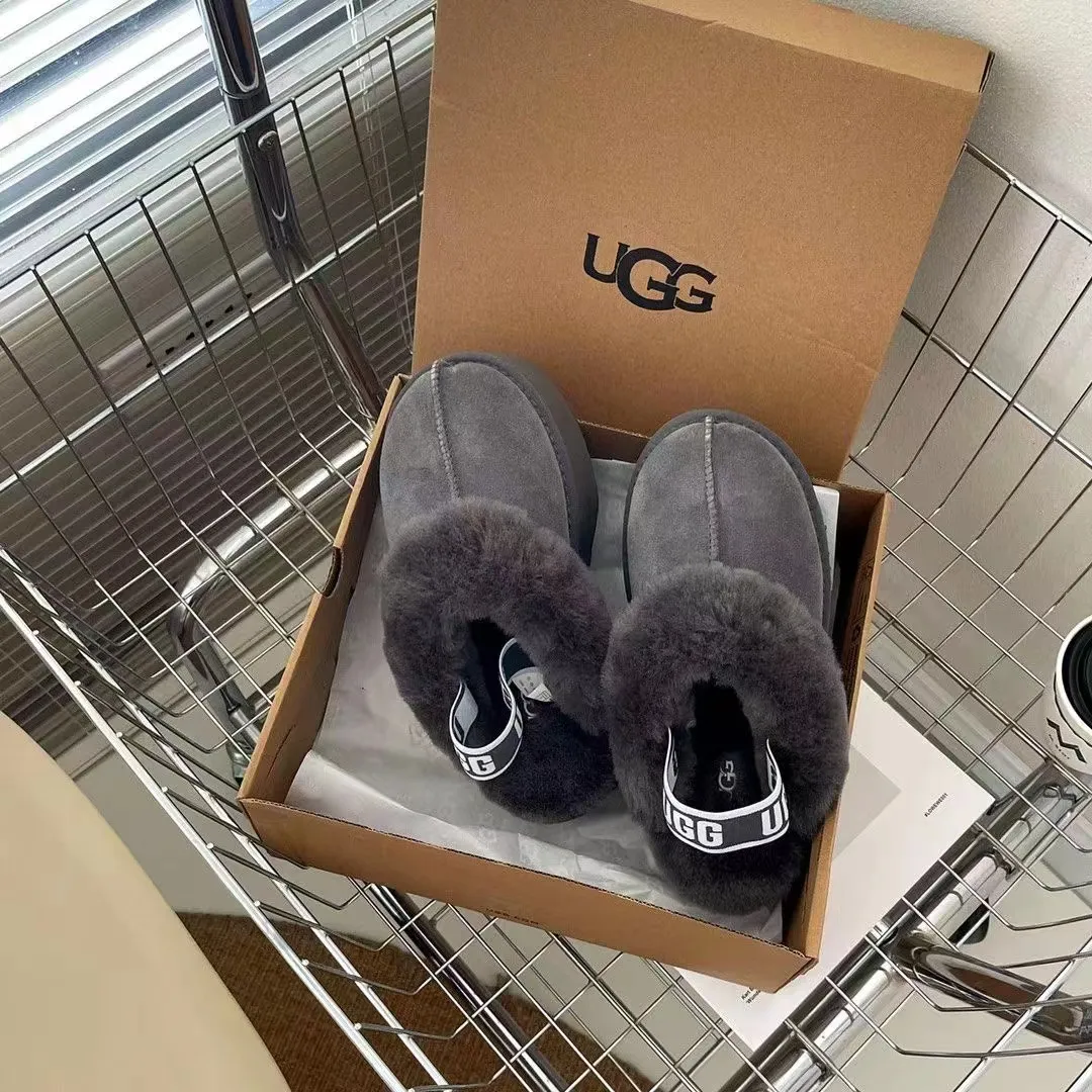 💰 480 UGG sheepskin all-in-one snow boots. The official website recommends 3474 5-layer 5 cm thick-soled slippers. Color: chocolate, mustard, black, gray, maroon, dusk pink. Size: 35-41.